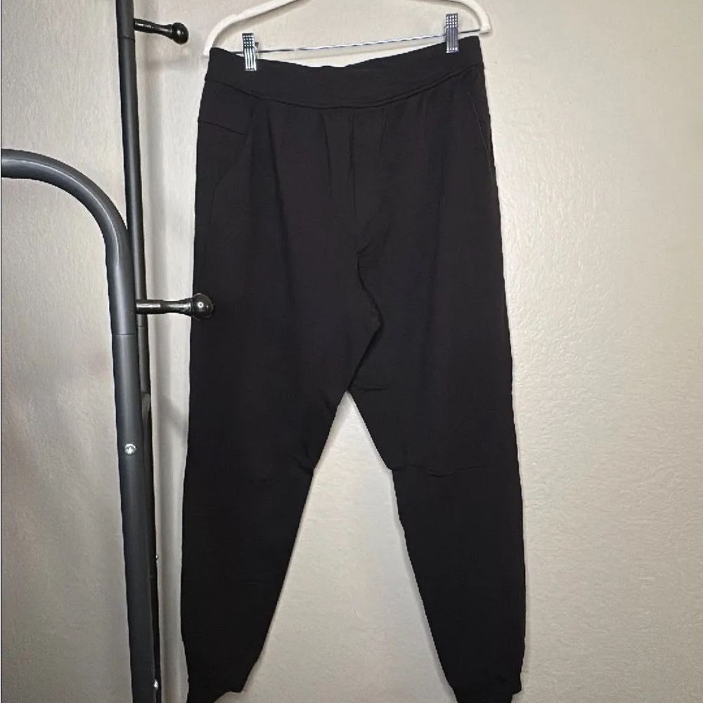 Lululemon Intent Jogger *30"